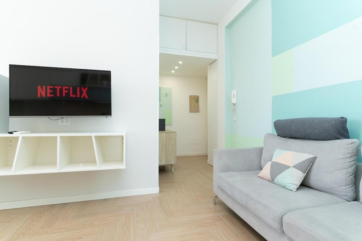 Appartement Bright In Front Of Navigli With Ac Wifi Milan