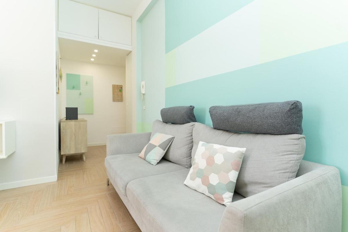 Bright In Front Of Navigli With Ac Wifi Appartement